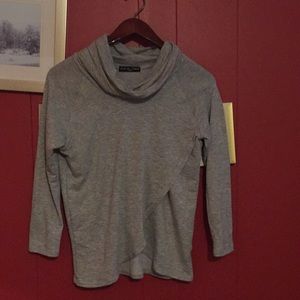 Scoop Neck Grey Split Top